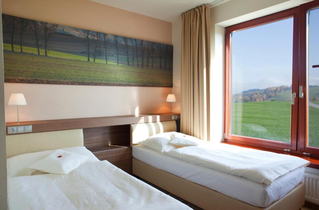 Grund Resort Golf And Ski Mladé Buky Chambre photo